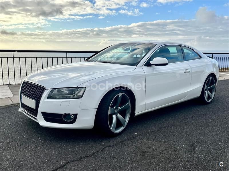 Blanco Usado 2010 Audi A5 Design Coupe | 16.000 € - Imagen 1/4