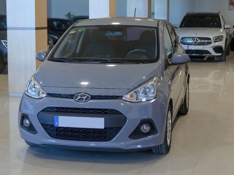Usado Hyundai i10 67 CV (49 kW) 2014 Gris / plata Utilitario