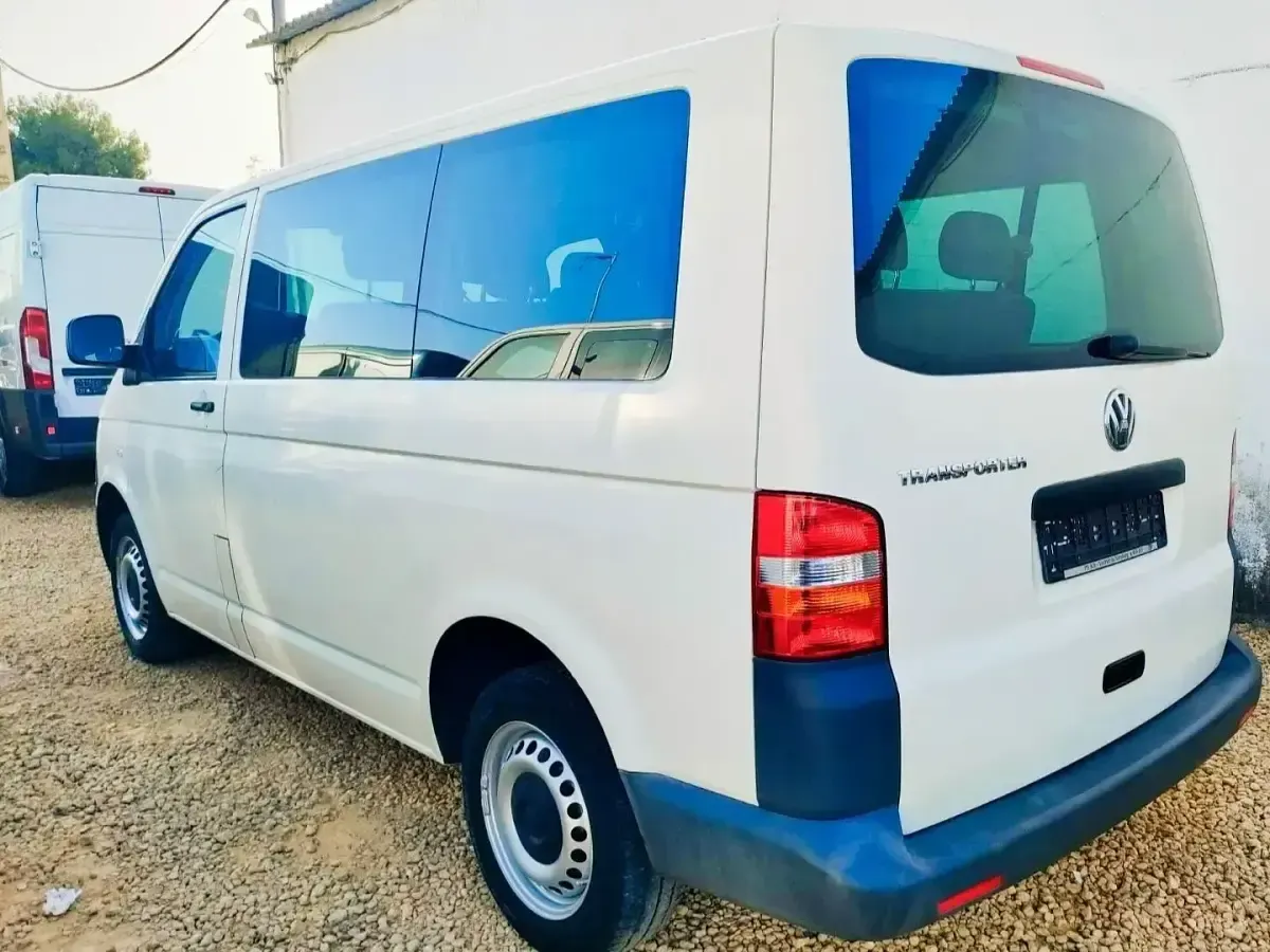 Usado VW Transporter 102 CV (75 kW) 2009 Blanco Van