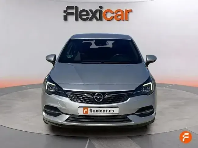 Usado Opel Astra 110 CV (80 kW) 2020 Azul Berlina