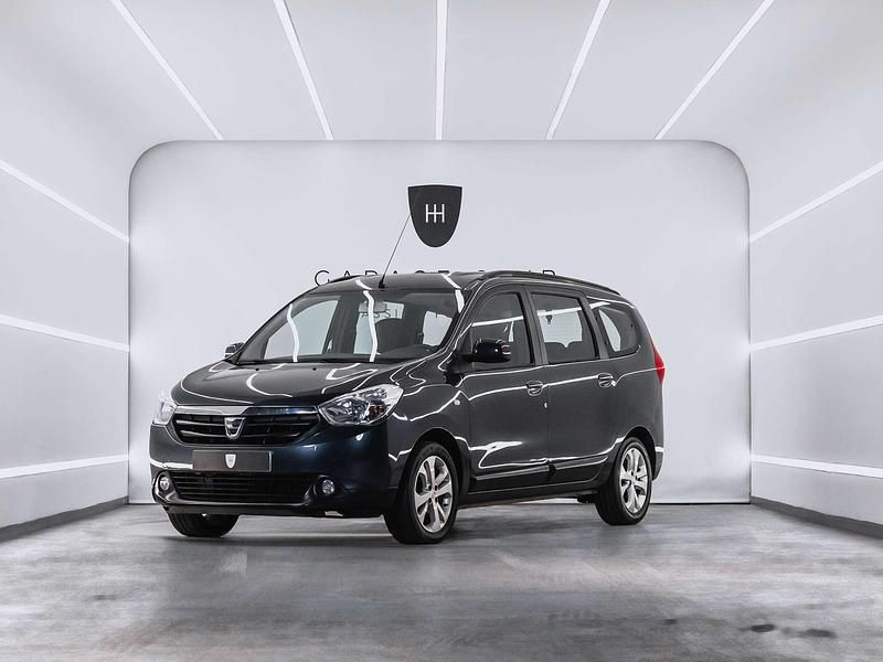 Usado Dacia Lodgy Lauréate 116 CV (85 kW) 2016 Negro Monovolumen