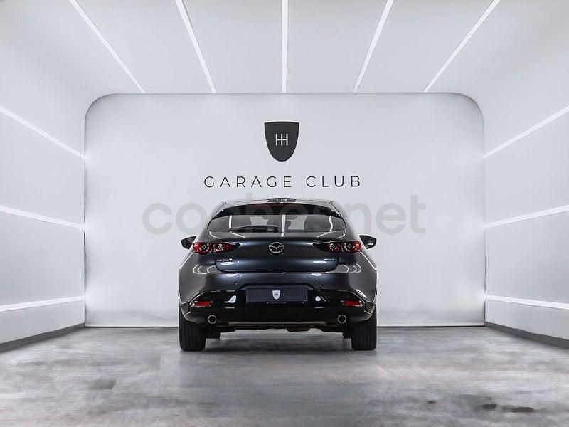 Usado Mazda 3 122 CV (89 kW) 2021 Gris / plata Berlina