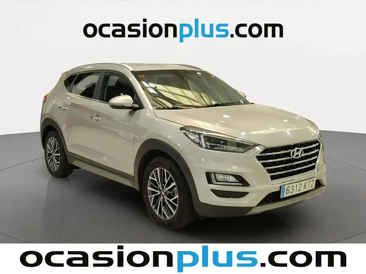 Usado Hyundai Tucson 177 CV (130 kW) 2019 Gris SUV