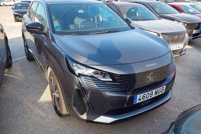 Usado Peugeot 3008 Allure 224 CV (164 kW) 2023