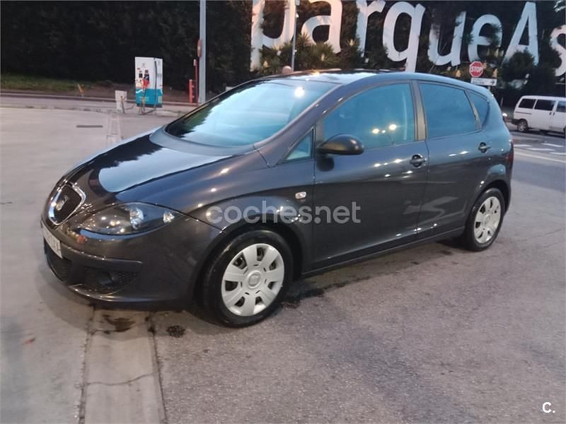 Negro Usado 2006 Seat Altea Monovolumen | 2800 € (Buen precio) - Imagen 1/4