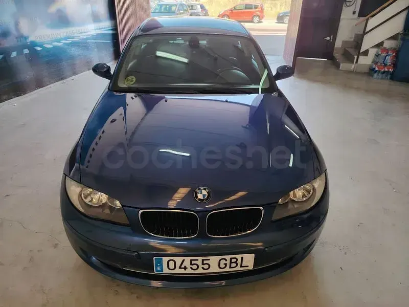 Usado BMW 118 143 CV (105 kW) 2008 Azul Utilitario