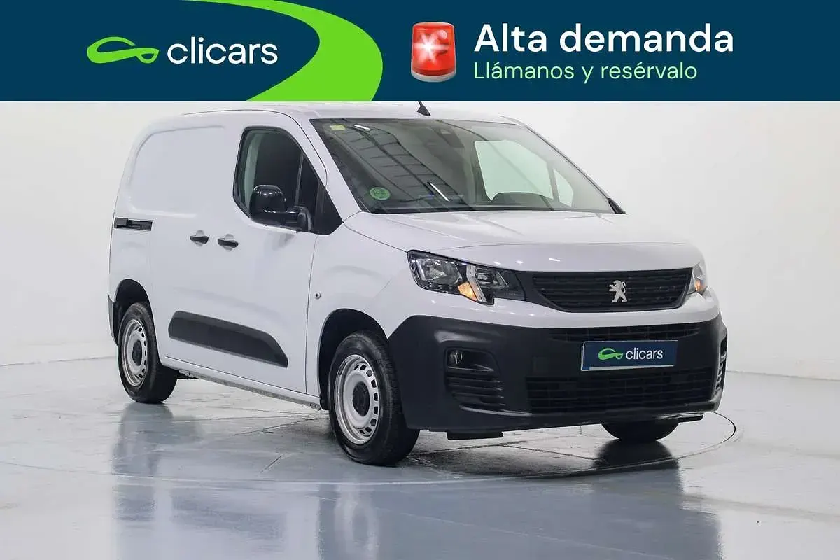 Usado Peugeot Partner S 102 CV (75 kW) 2022 Blanco Monovolumen