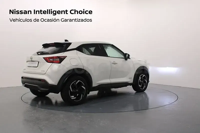 Usado Nissan Juke N-Connecta 143 CV (105 kW) 2022 Lunar white SUV