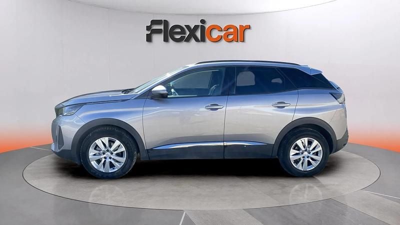 Usado Peugeot 3008 Active 131 CV (96 kW) 2021 Gris SUV