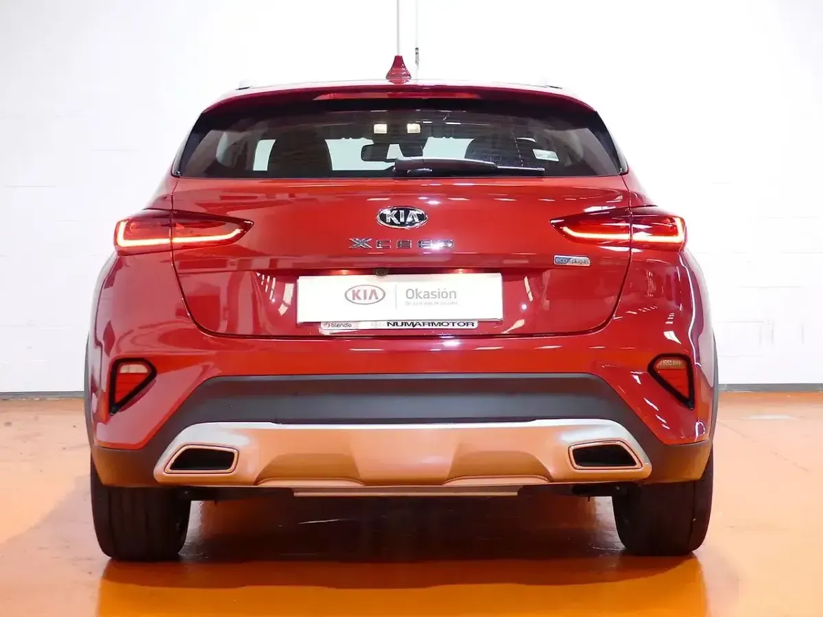 Usado Kia XCeed 141 CV (103 kW) 2020 Rojo SUV