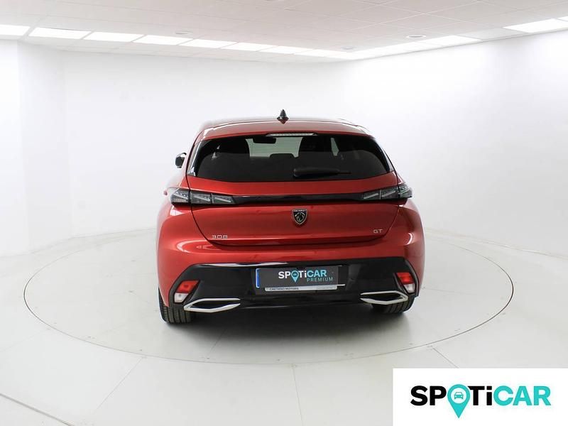 Usado Peugeot 308 GT 130 CV (95 kW) 2023 Rojo Berlina