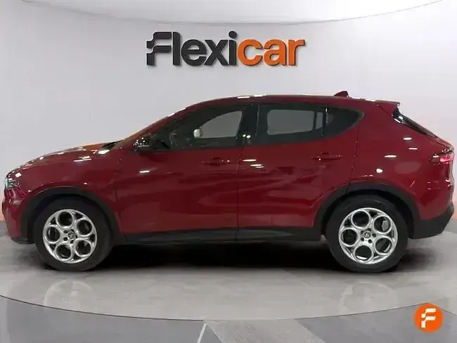 Usado Alfa Romeo Tonale Sprint 130 CV (95 kW) 2023 Rojo SUV