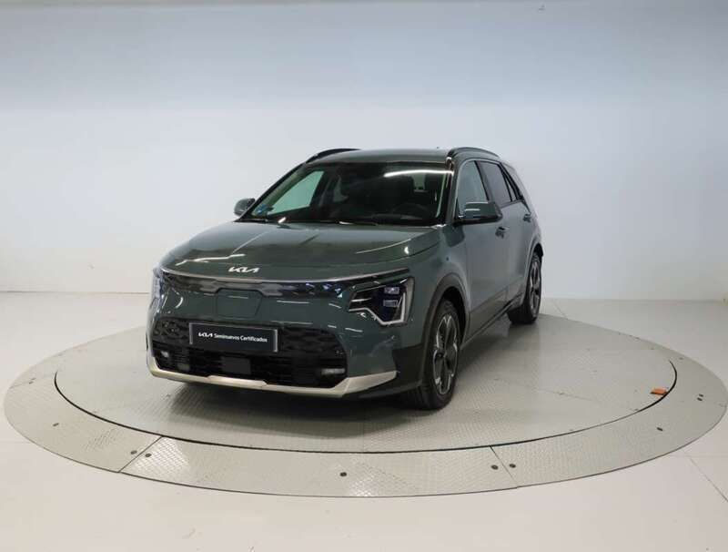 Verde Usado 2023 Kia e-Niro SUV | 32.205 € (Precio justo) - Imagen 1/4