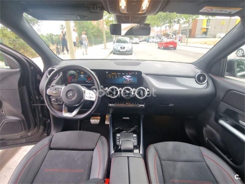 Negro Usado 2023 Mercedes GLA200 SUV | 45.000 € (Caro) - Imagen 1/4