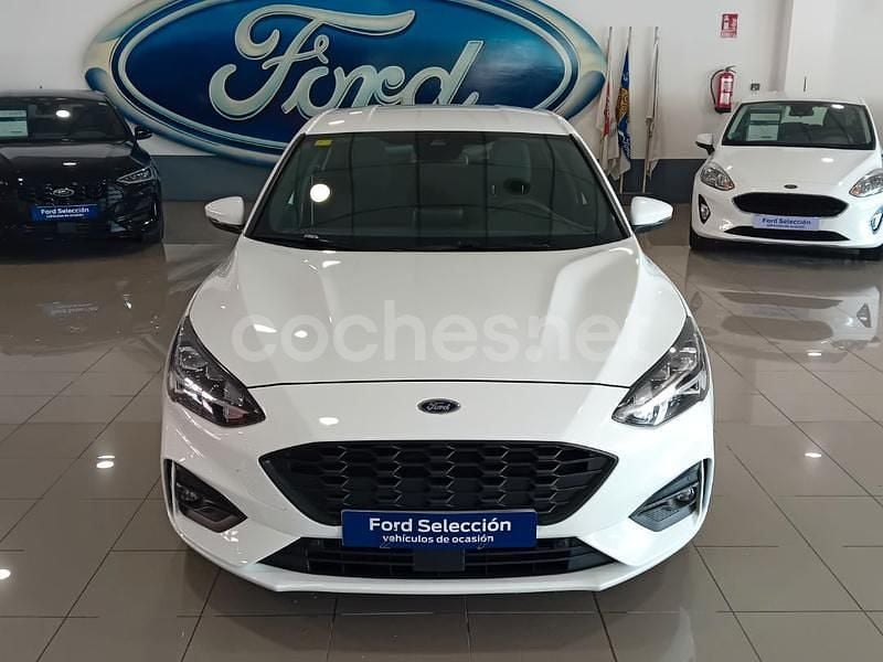 Usado Ford Focus ST-Line 125 CV (91 kW) 2020 Blanco Berlina