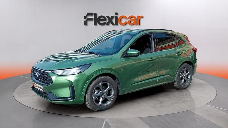 Usado Ford Kuga ST-Line 150 CV (110 kW) 2025 Verde SUV