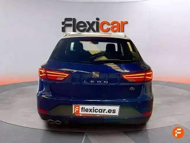Usado Seat Leon FR 150 CV (110 kW) 2020 Azul