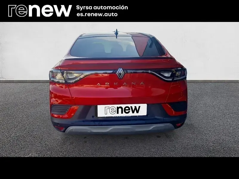 Usado Renault Arkana Techno 140 CV (102 kW) 2024 Rojo SUV