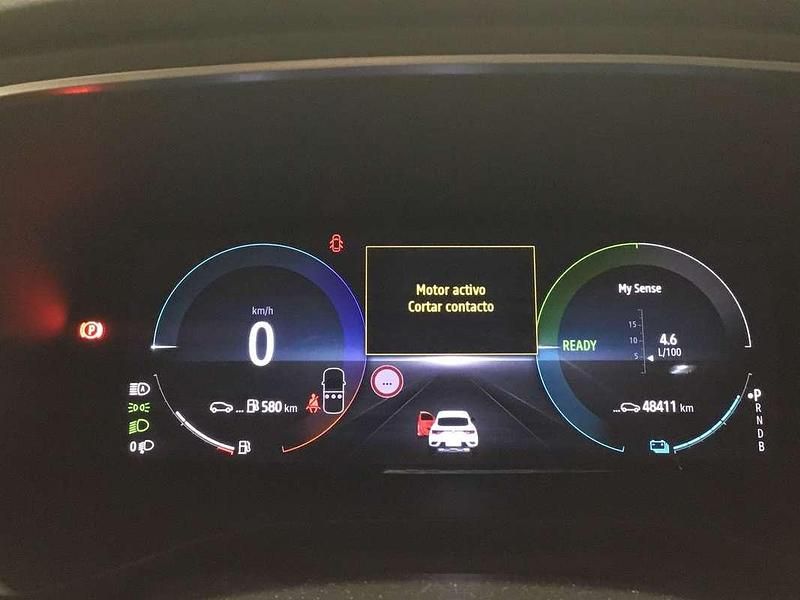 Usado Renault Arkana Zen 145 CV (106 kW) 2022 Gris SUV