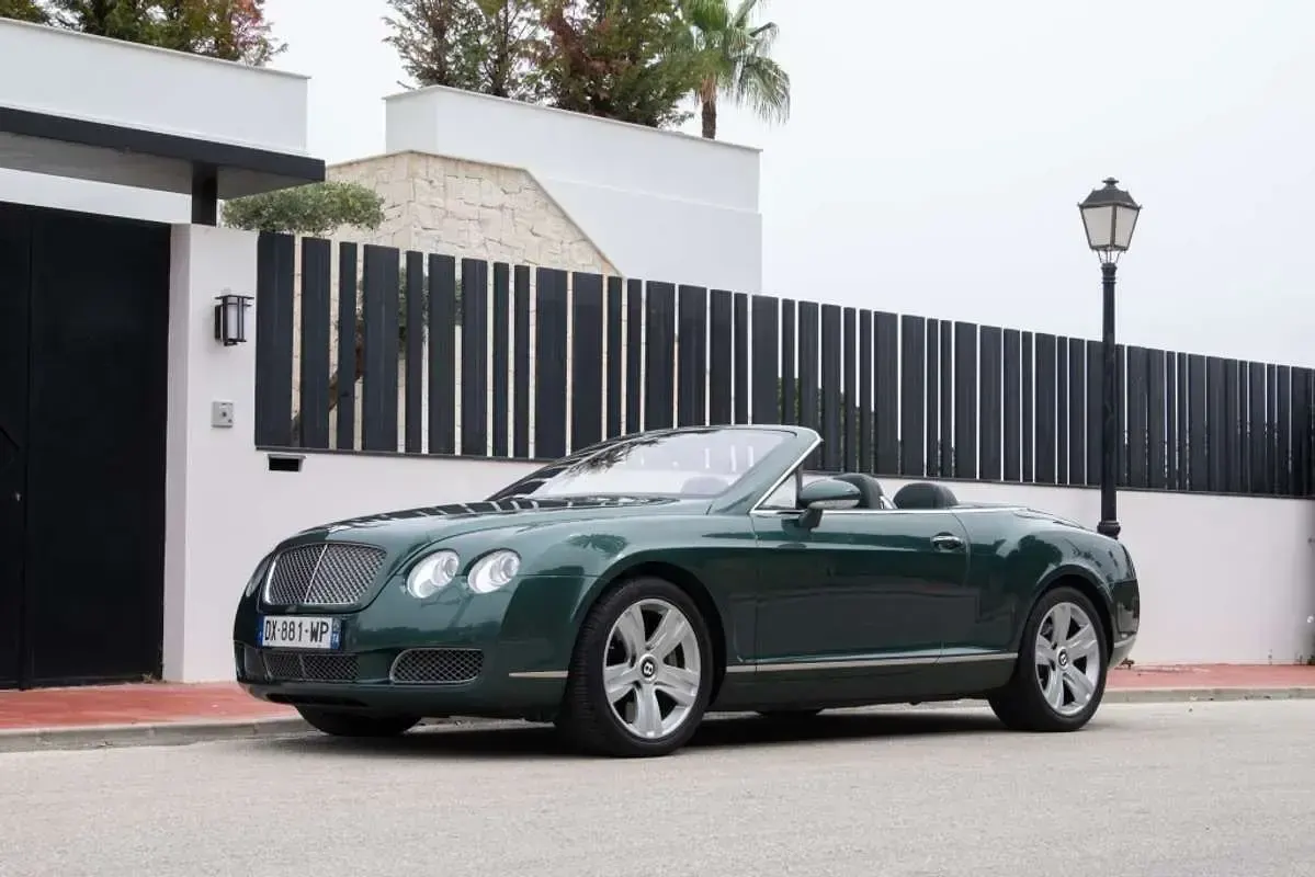 Usado Bentley Continental GT Convertible 559 CV (411 kW) 2007 Verde Descapotable