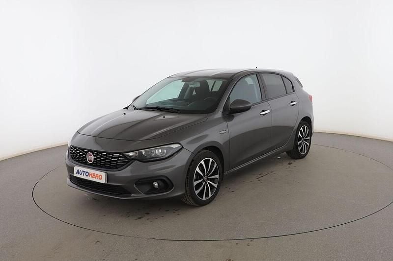 Gris Usado 2019 Fiat Tipo Lounge Utilitario | 11.799 € (Precio justo) - Imagen 1/3