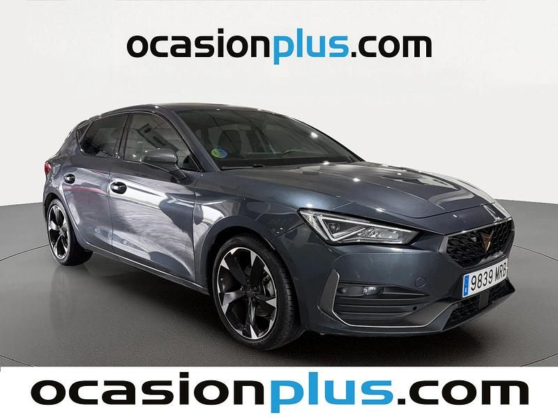Usado Cupra Leon 150 CV (110 kW) 2024 Gris Utilitario