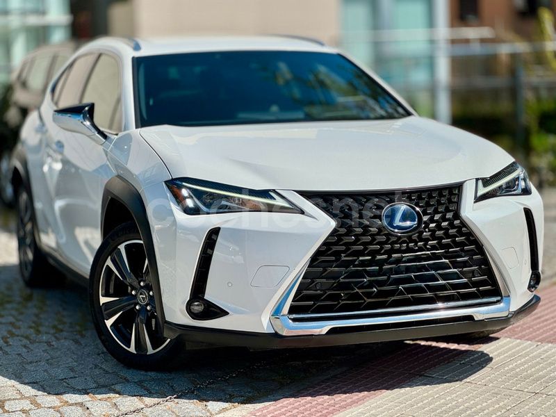 Blanco Usado 2020 Lexus UX Business Edition SUV | 20.990 € (Buen precio) - Imagen 1/4