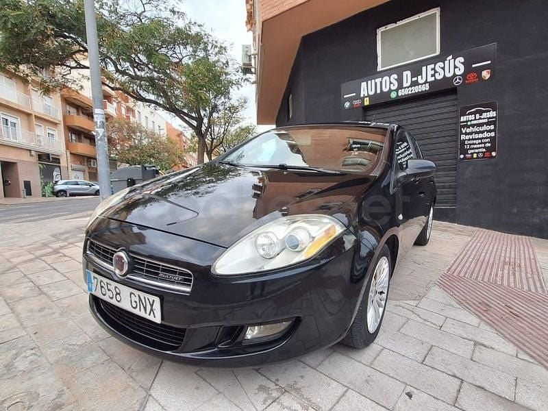 Usado Fiat Bravo Active 120 CV (88 kW) 2010 Negro Utilitario