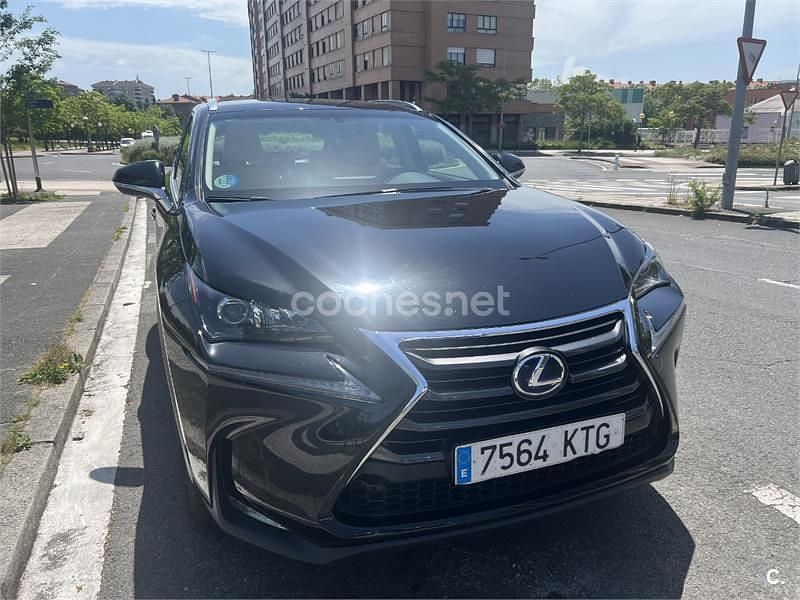 Negro Usado 2015 Lexus NX300h Executive Line SUV | 21.000 € (Precio justo) - Imagen 1/4