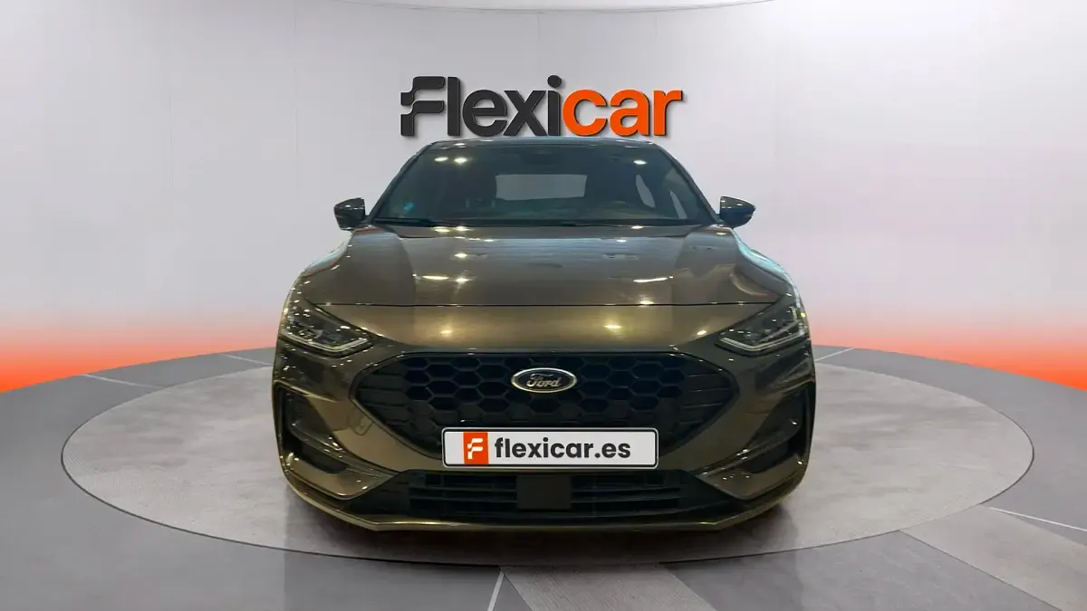 Usado Ford Focus Active 155 CV (114 kW) 2023 Gris Berlina