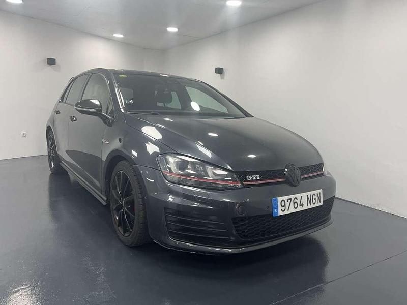 Usado VW Golf VII GTI 230 CV (169 kW) 2013 Gris Utilitario