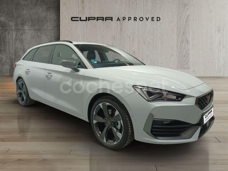 Blanco Usado 2024 Cupra Leon Familiar | 27.990 € (Precio justo) - Imagen 1/4