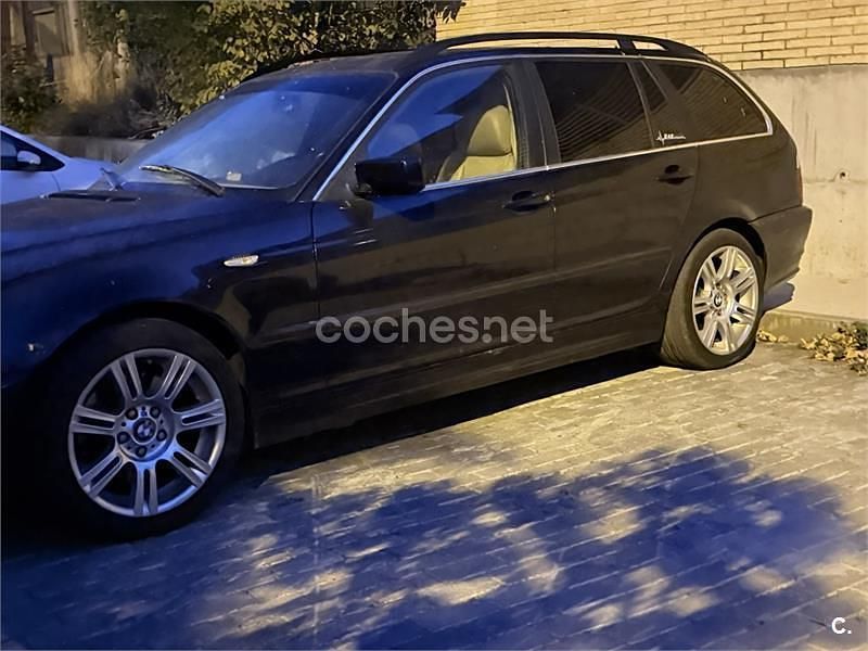 Usado BMW 330 184 CV (135 kW) 2003 Azul Familiar