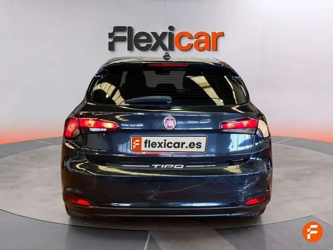 Usado Fiat Tipo Mirror 95 CV (69 kW) 2020 Negro Utilitario