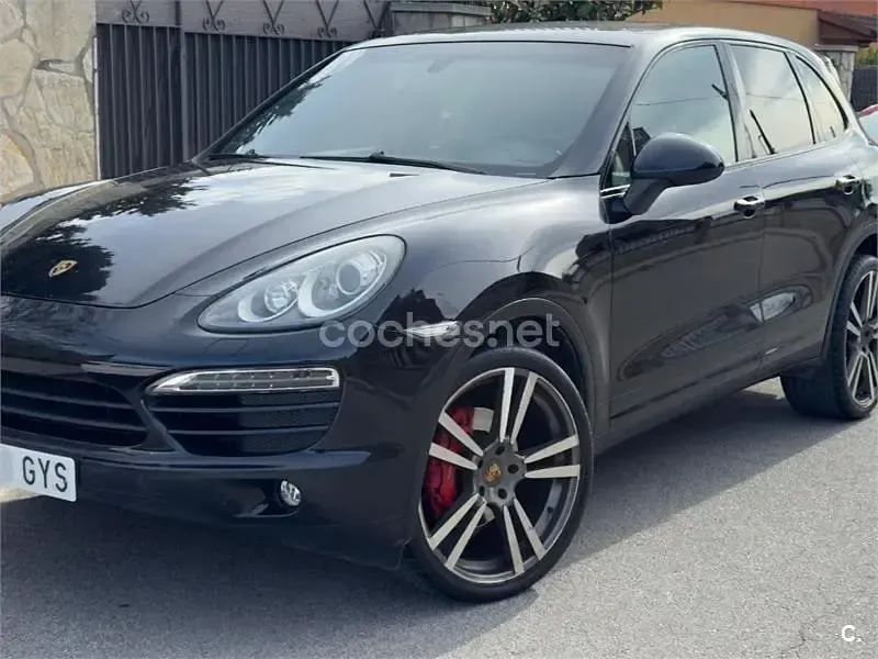 Usado Porsche Cayenne 300 CV (220 kW) 2011 Negro SUV