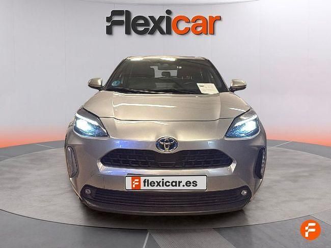 Usado Toyota Yaris Hybrid Active 116 CV (85 kW) 2024 Gris