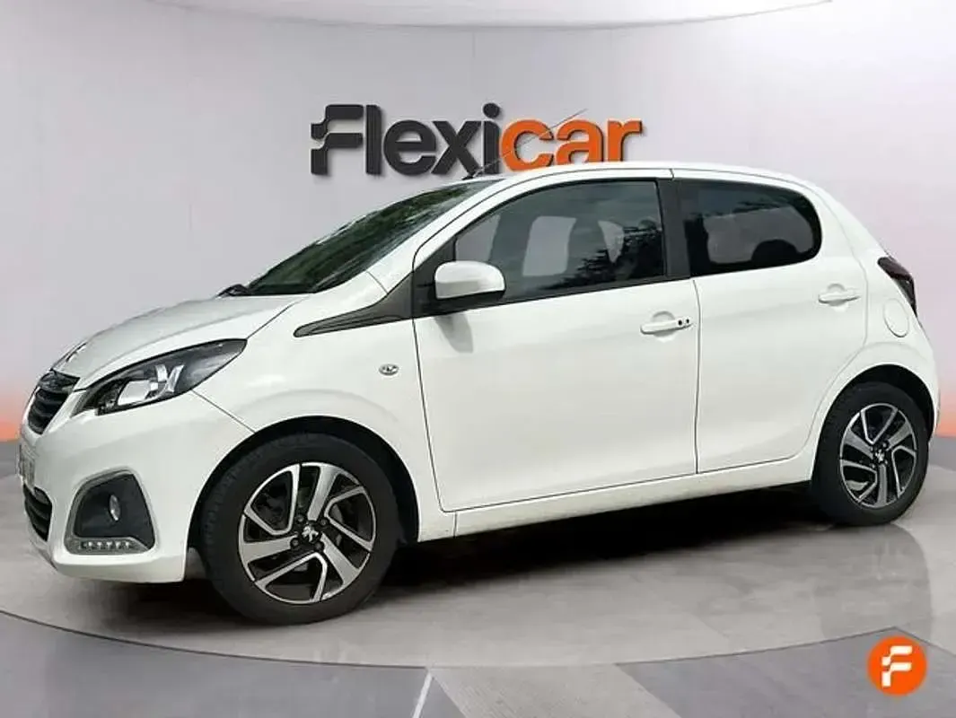 Usado Peugeot 108 Allure 72 CV (52 kW) 2020 Blanco Utilitario