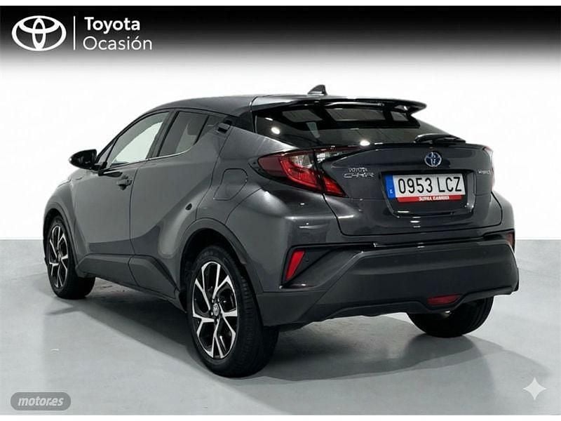 Usado Toyota C-HR Advance 122 CV (89 kW) 2019 Gris SUV