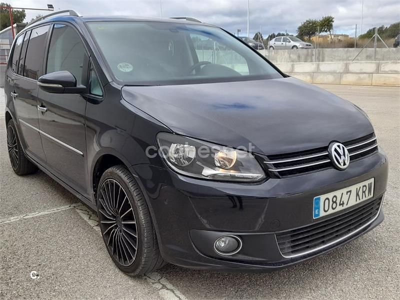 Negro Usado 2015 VW Touran Business Monovolumen | 15.365 € (Precio justo) - Imagen 1/4