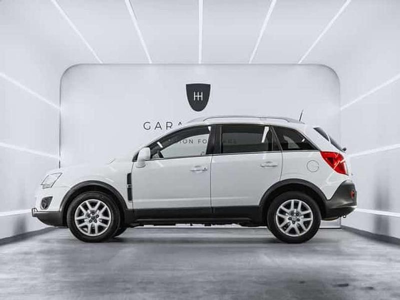 Usado Opel Antara Cosmo 163 CV (119 kW) 2011 Blanco SUV