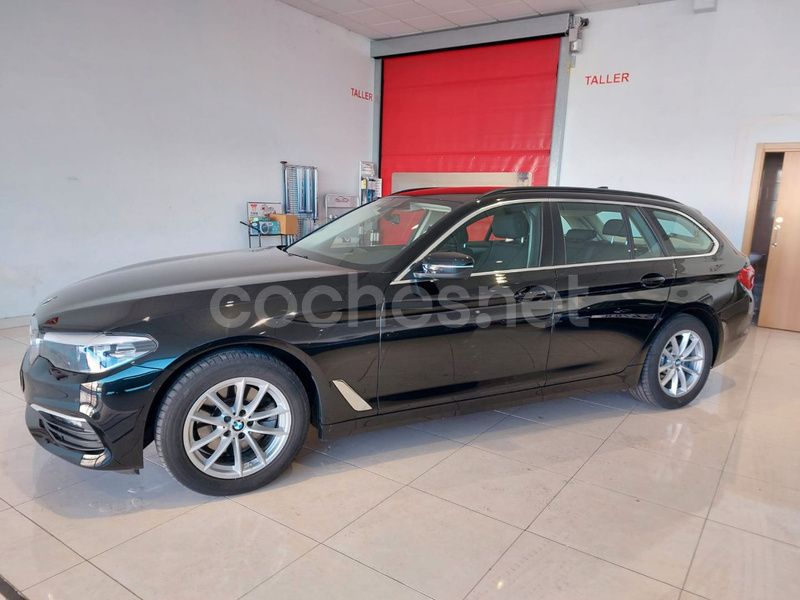 Usado BMW 520 190 CV (139 kW) 2018 Negro Familiar