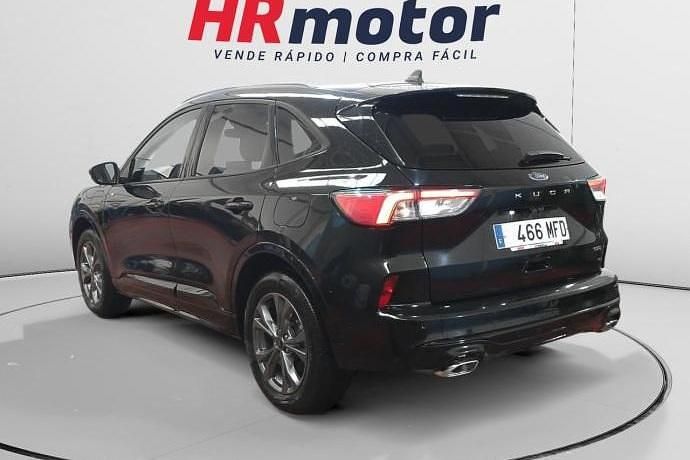 Usado Ford Kuga ST-Line 225 CV (165 kW) 2023 SUV