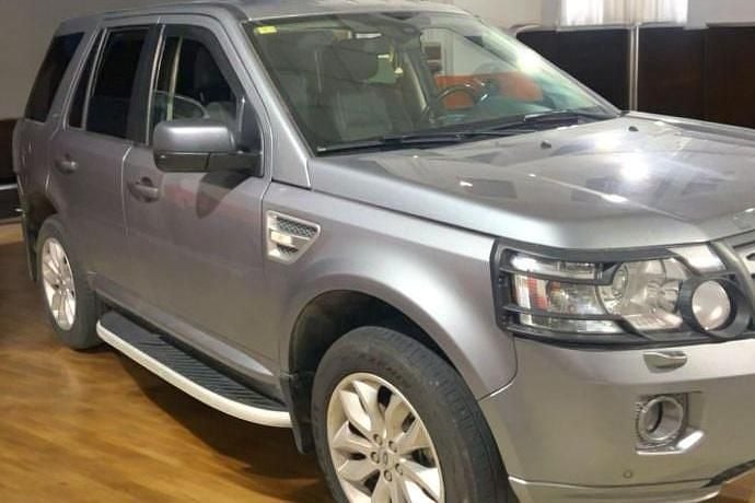 Usado Land Rover Freelander 2 HSE 190 CV (139 kW) 2012 Plateado SUV