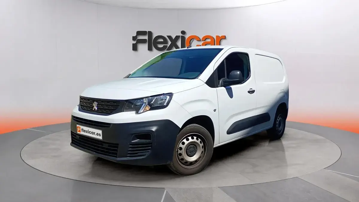 Usado Peugeot Partner S 102 CV (75 kW) 2022 Blanco Monovolumen