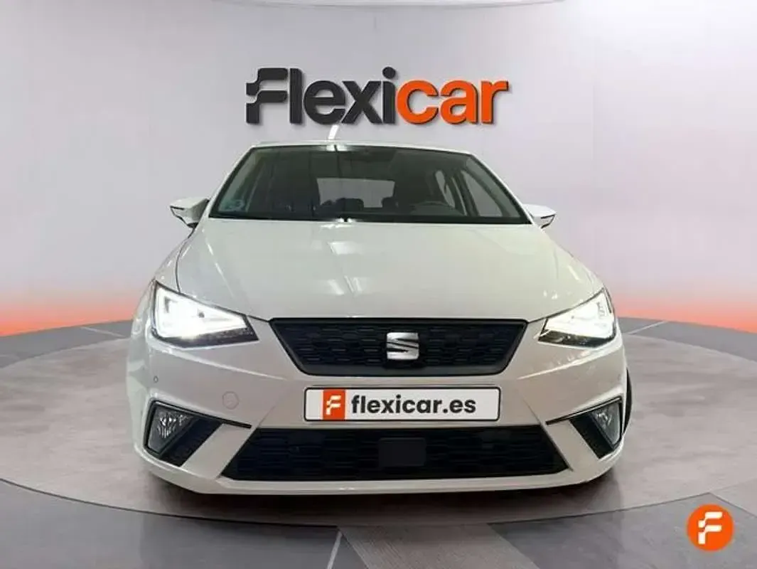 Usado Seat Ibiza Reference 80 CV (58 kW) 2022 Blanco Utilitario