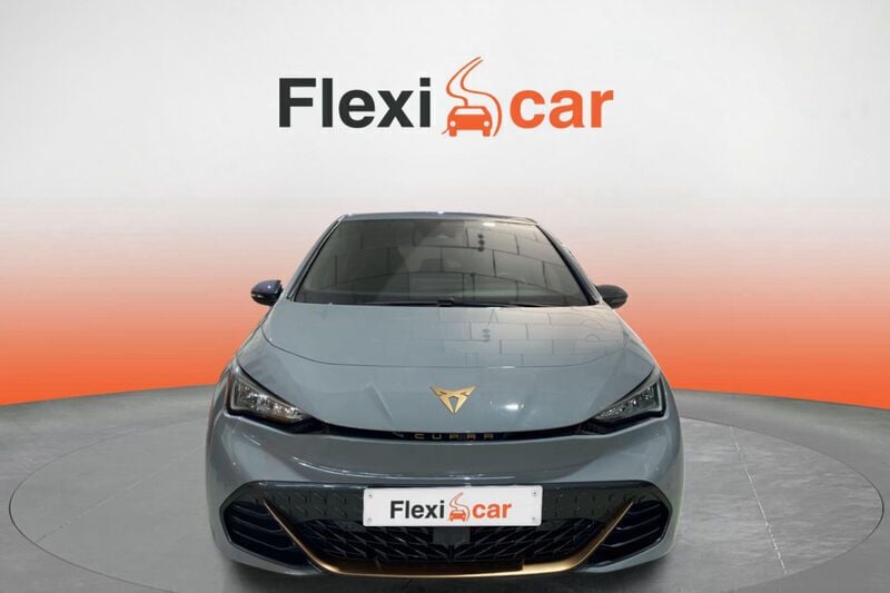 Usado Cupra Born e-Boost 169 kW (231 CV) 2022 Azul Utilitario