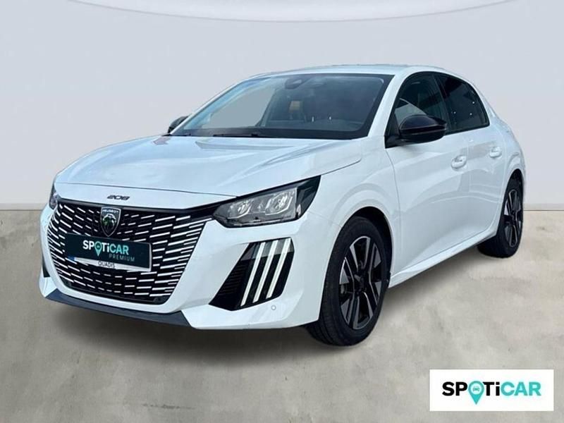 Usado Peugeot 208 Allure 101 CV (74 kW) 2024 Blanco Utilitario