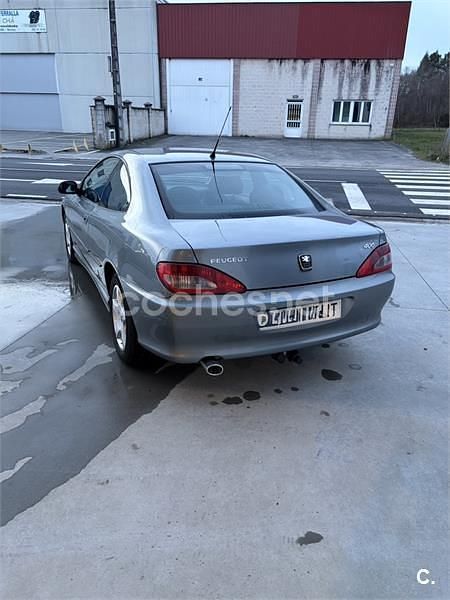 Usado Peugeot 406 Coupe 136 CV (100 kW) 2003 Gris / plata Coupe