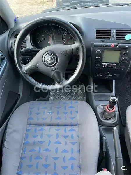Usado Seat Cordoba Stella 68 CV (50 kW) 2003 Blanco Berlina