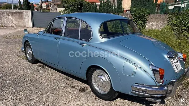 Usado Daimler Double Six Serie 1 260 CV (191 kW) 1990 Azul Berlina